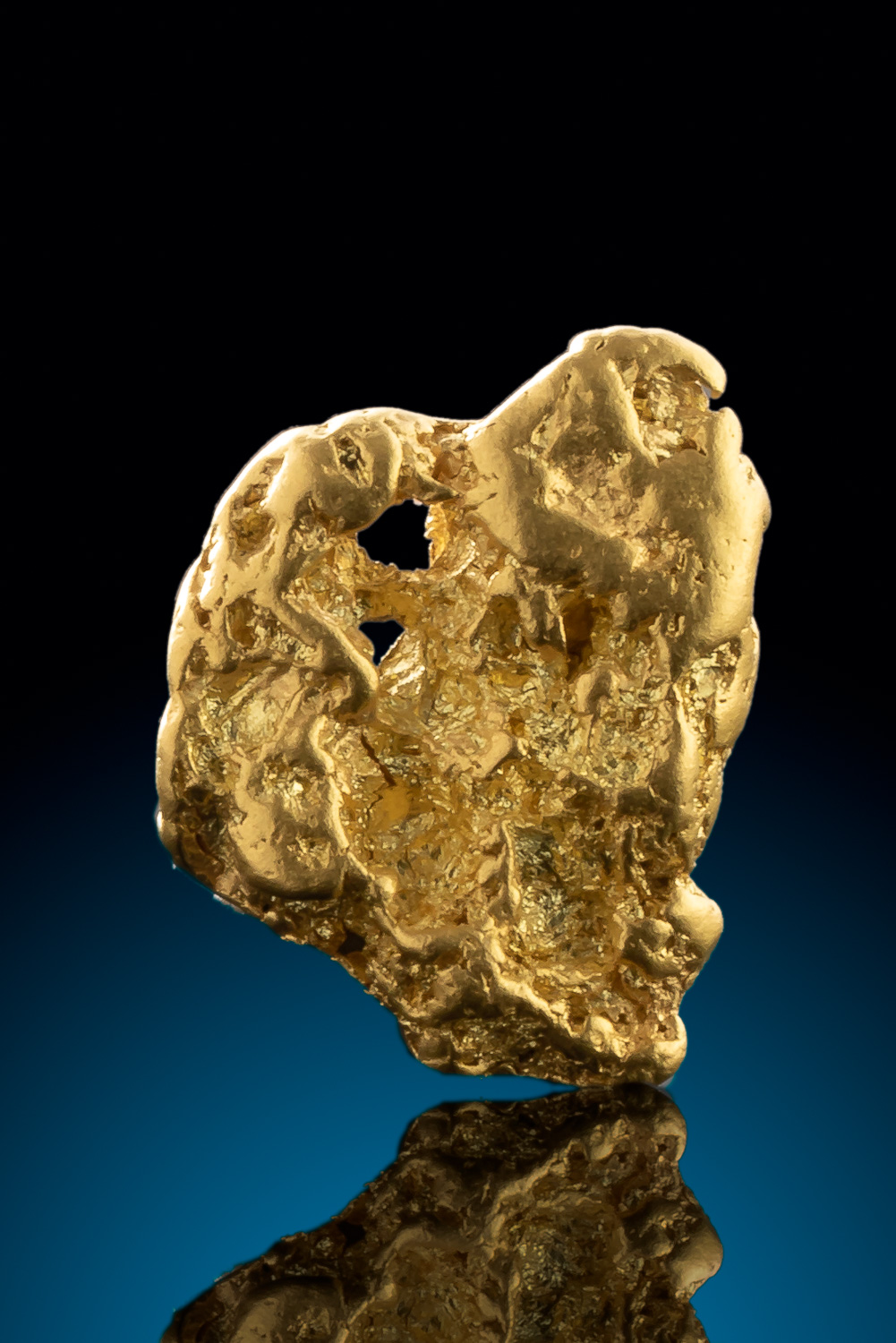Shiny Natural Gold Nugget from Alaska 259.00 Natural gold Nuggets